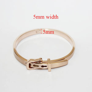 Open image in slideshow, Hot Flash Sale! Unisex &quot; Femme Bijoux&quot; Punk Fashion | Belt Love Bracelet
